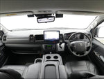 HIACE COMMUTER