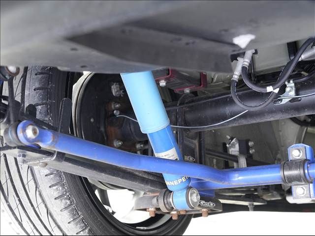 HIACE COMMUTER