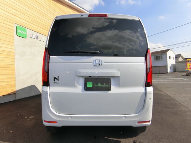 N-BOX