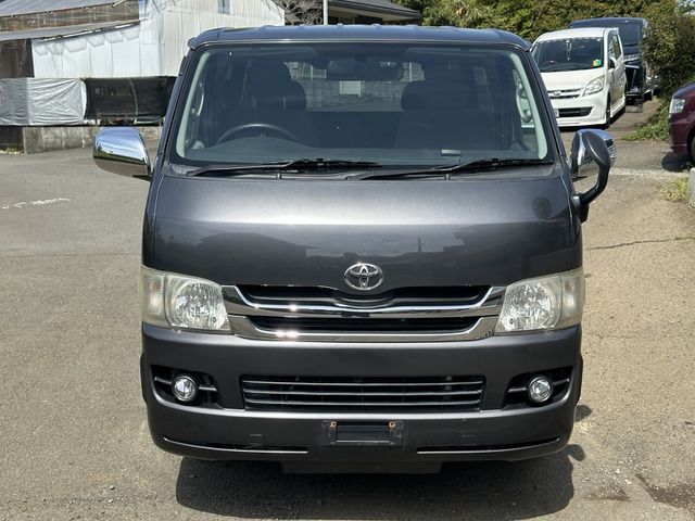 HIACE van 4WD