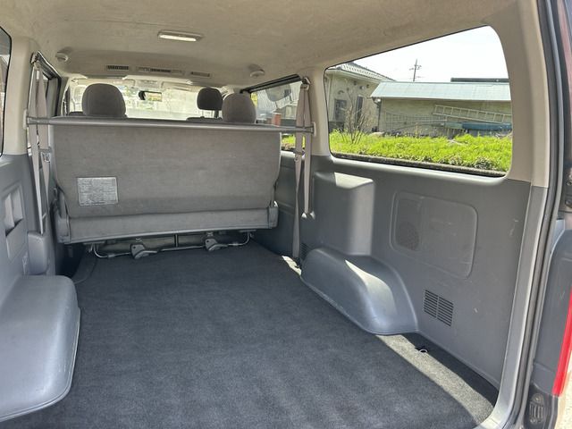 HIACE van 4WD