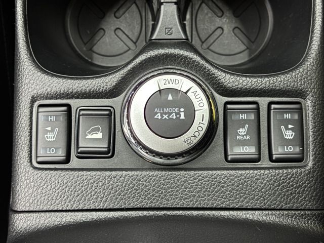 X-TRAIL 4WD