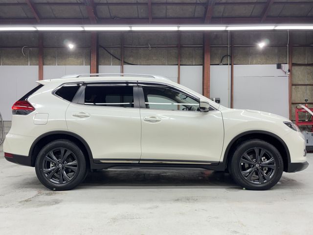 X-TRAIL 4WD