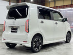 N-WGN CUSTOM 4WD