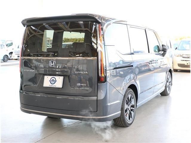 STEPWAGON e:HEV SPADA