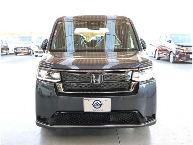 STEPWAGON e:HEV SPADA