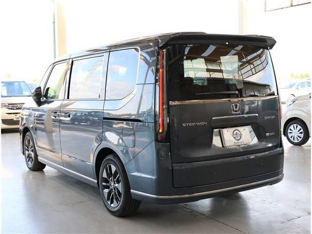 STEPWAGON e:HEV SPADA