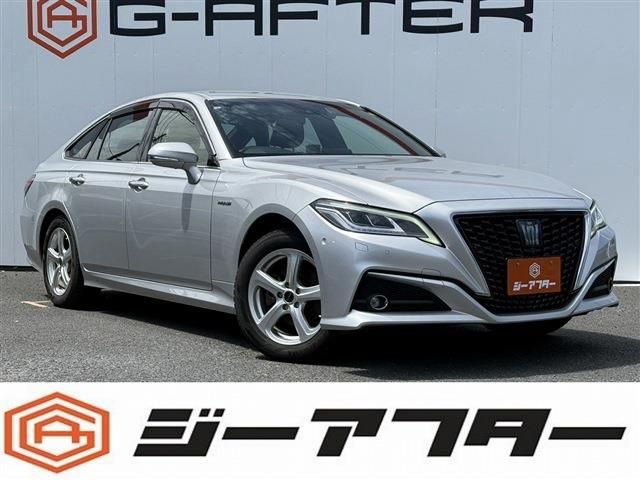 CROWN sedan hybrid 4WD