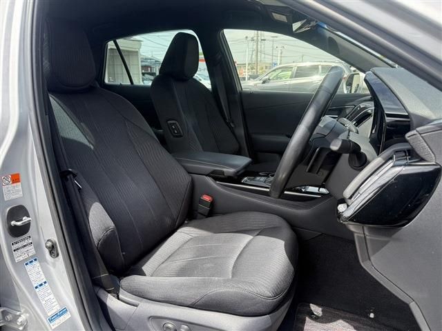 CROWN sedan hybrid 4WD