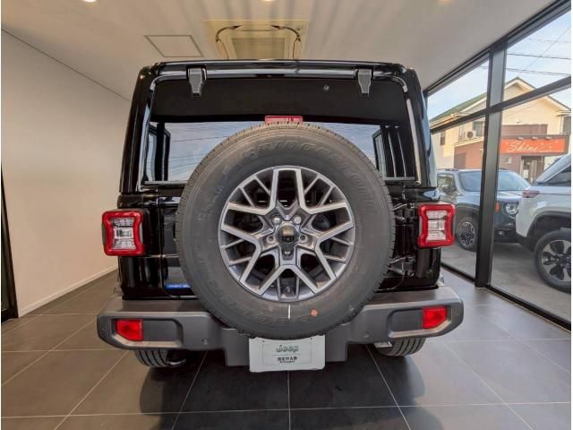 JEEP WRANGLER UNLIMITED