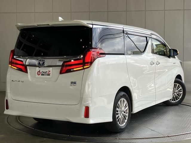 ALPHARD hybrid 4WD