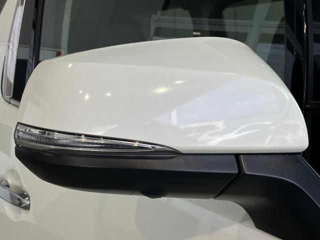 ALPHARD hybrid 4WD