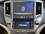 CROWN sedan hybrid