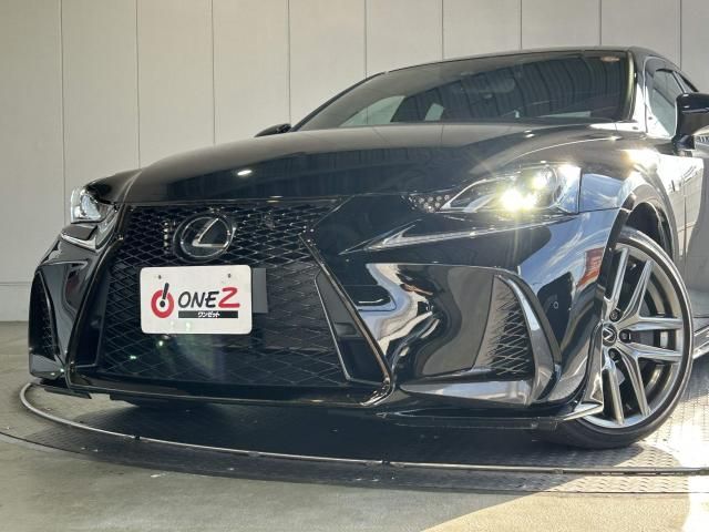 LEXUS IS350