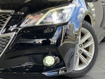 CROWN sedan hybrid