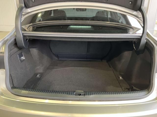 LEXUS IS300h
