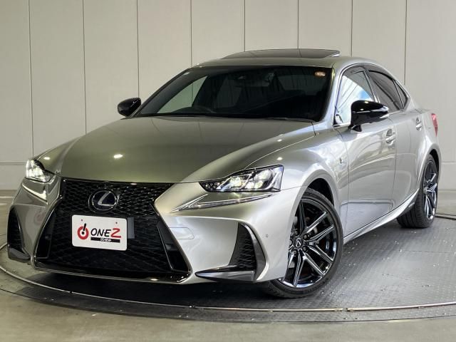 LEXUS IS300h