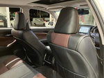 CROWN sedan hybrid