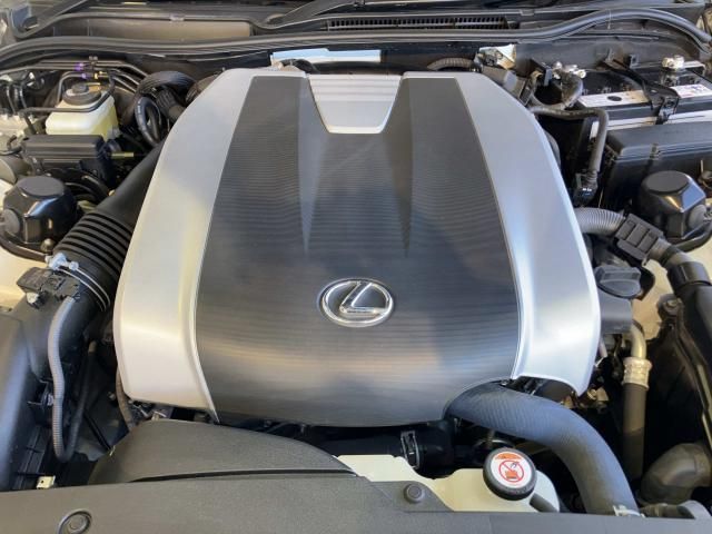 LEXUS IS350