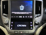 CROWN MAJESTA HYBRID