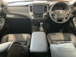 CROWN sedan hybrid