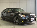 CROWN sedan hybrid