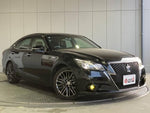 CROWN sedan hybrid