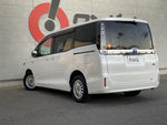VOXY HYBRID