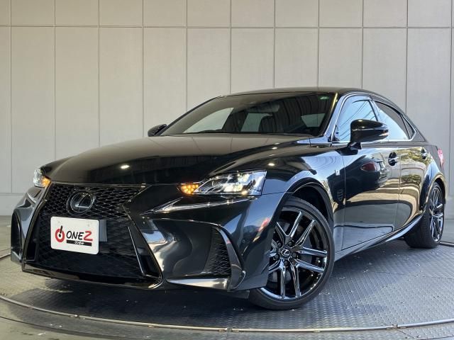 LEXUS IS350