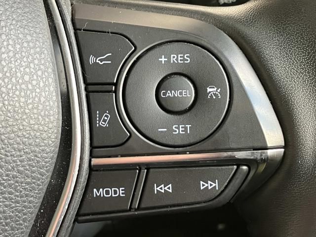 CROWN sedan hybrid