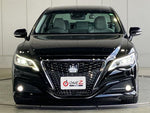 CROWN sedan hybrid