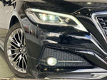 CROWN sedan hybrid