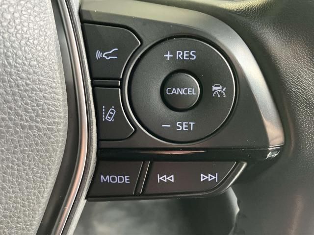 CROWN sedan hybrid