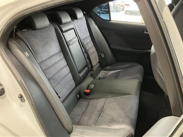 LEXUS IS350