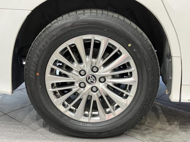 ALPHARD hybrid 4WD