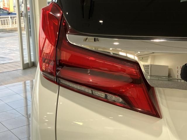 ALPHARD hybrid 4WD
