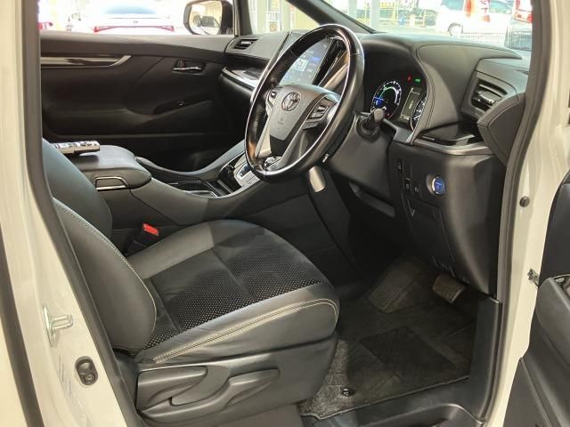 ALPHARD hybrid 4WD