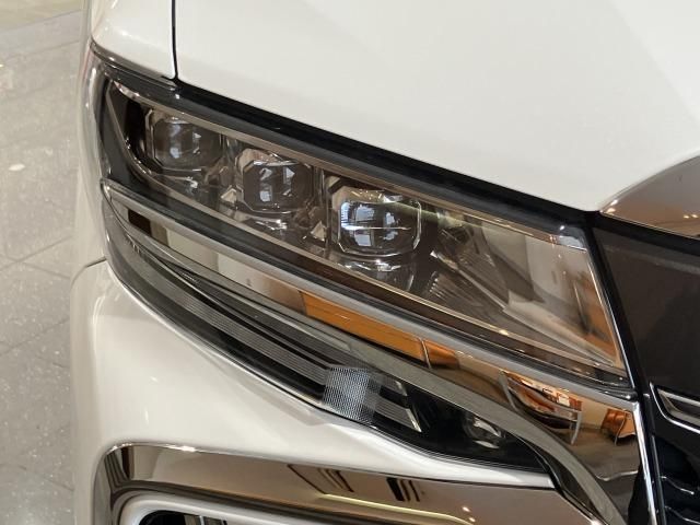 ALPHARD hybrid 4WD