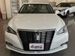 CROWN sedan hybrid