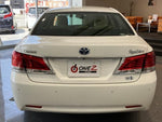 CROWN sedan hybrid