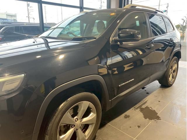 JEEP CHEROKEE