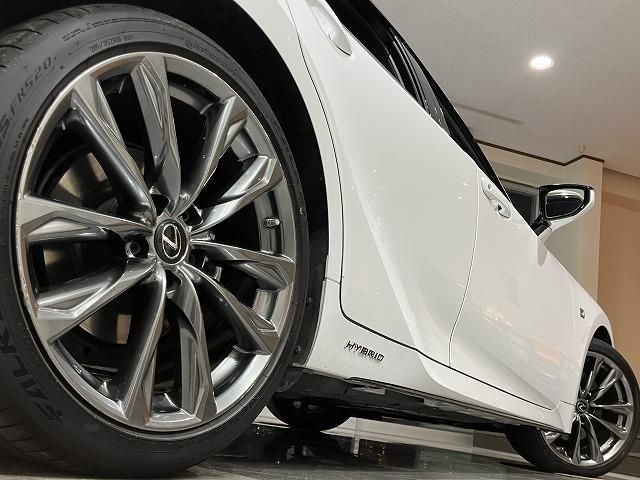 LEXUS IS300h