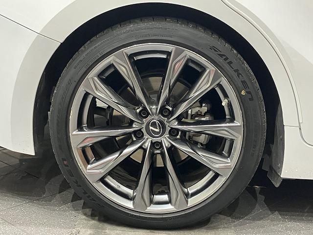 LEXUS IS300h
