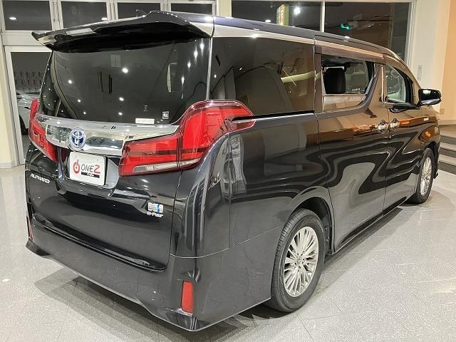 ALPHARD hybrid 4WD