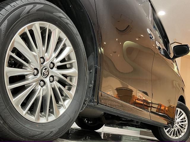 ALPHARD hybrid 4WD