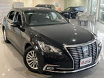 CROWN sedan