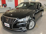 CROWN sedan