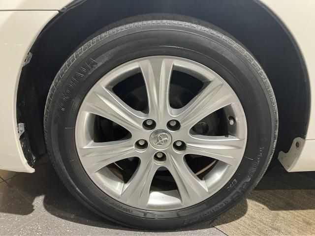 CROWN MAJESTA 4WD