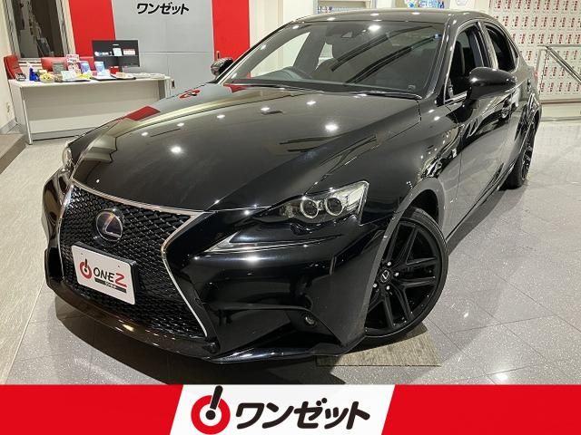 LEXUS IS300h