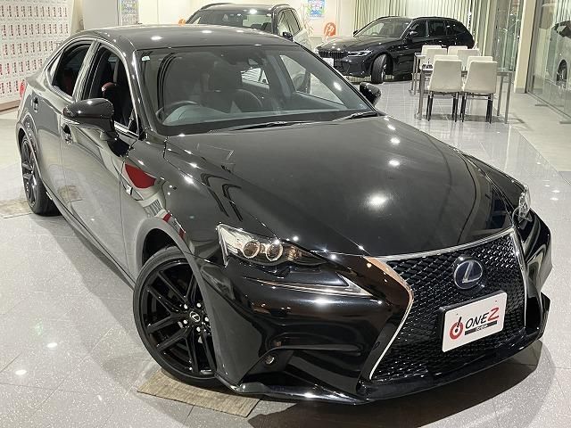 LEXUS IS300h